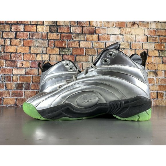 Size 12 - Reebok Shaqnosis Moss Silver (Near DS) - Picture 8 of 10